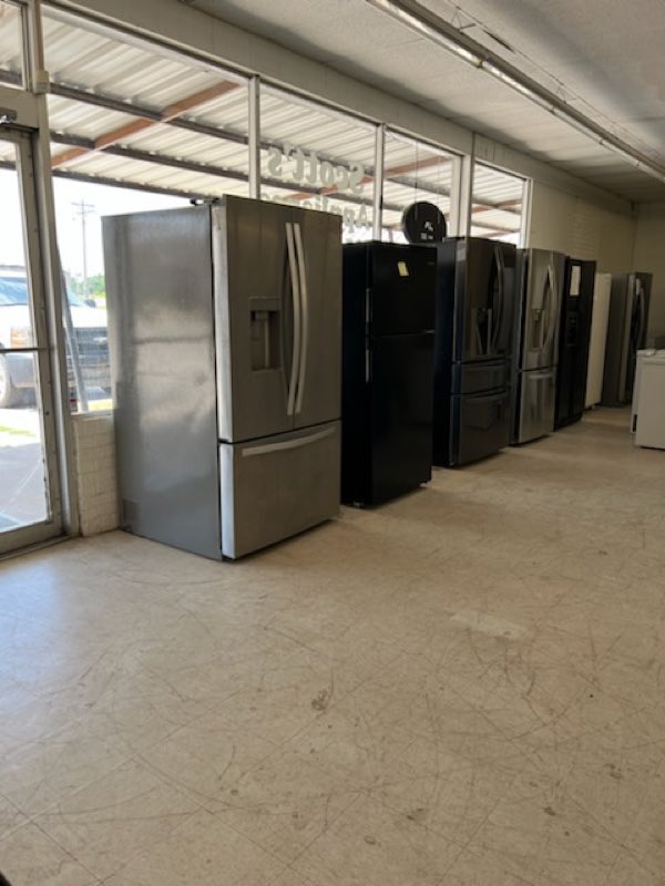 Scott's Appliance Sales and Service refrigerators photo